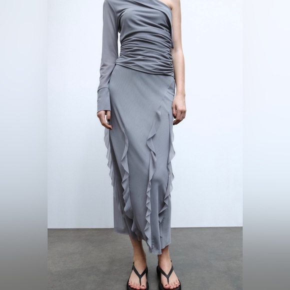 ZARA RUFFLED TULLE TOP AND RUFFLED TULLE SKIRT SET - Picture 4 of 7